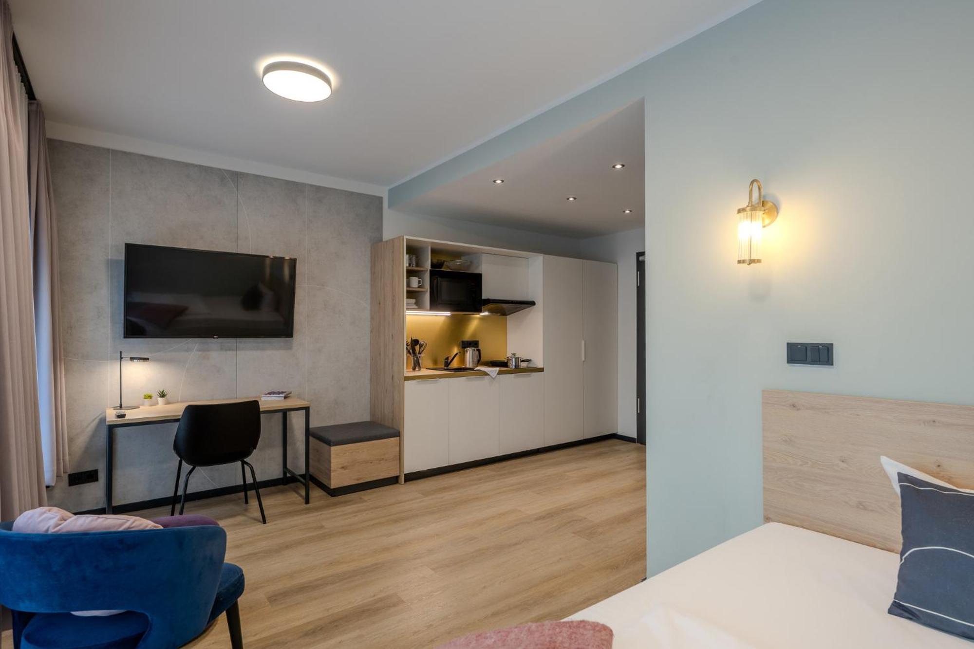 The Base Berlin One Hotell Exteriör bild